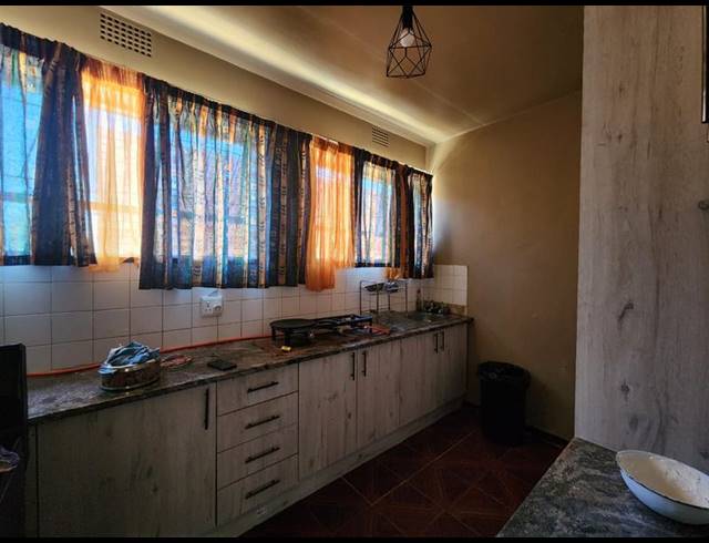 2 BEDROOM APARTMENT FOR SALE IN RANDFONTEIN CENTRAL